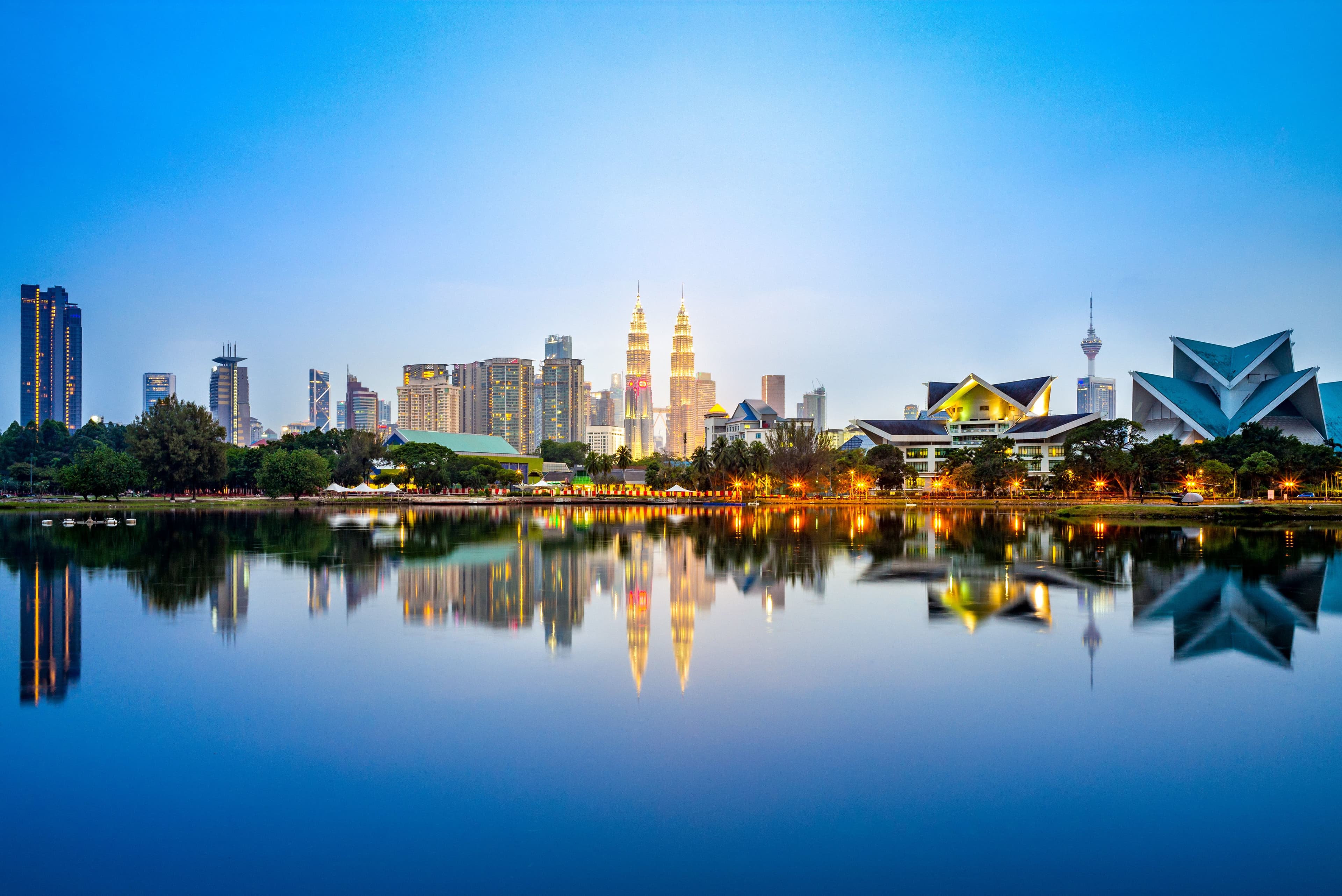 12 Best Halal Tourism Spots in Malaysia